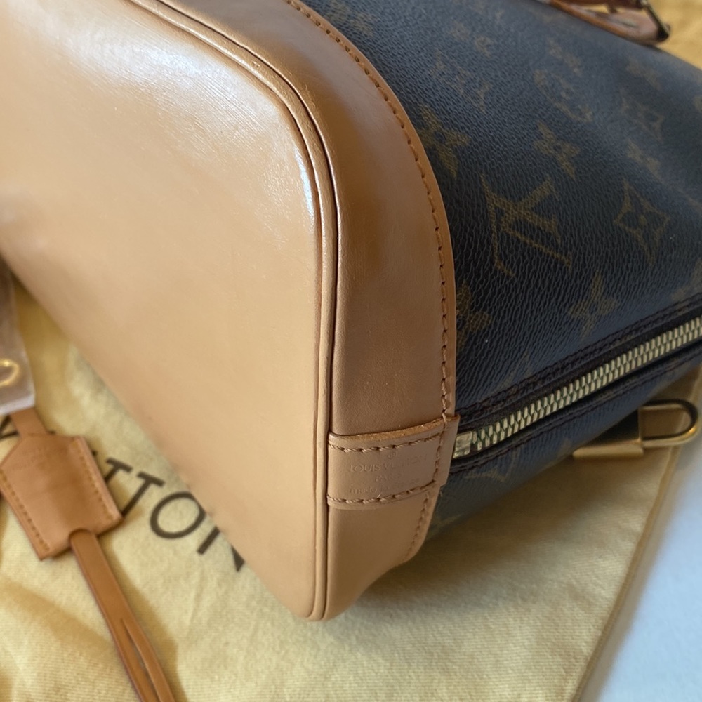 SOLD Authentic Louis Vuitton Alma Monogram pm Tote/ Shoulder bag - Picture 8 of 17